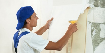 Tipps und Tricks fürs richtige Tapezieren