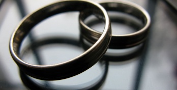 Eheringe kaufen und pflegen – ein Ratgeber